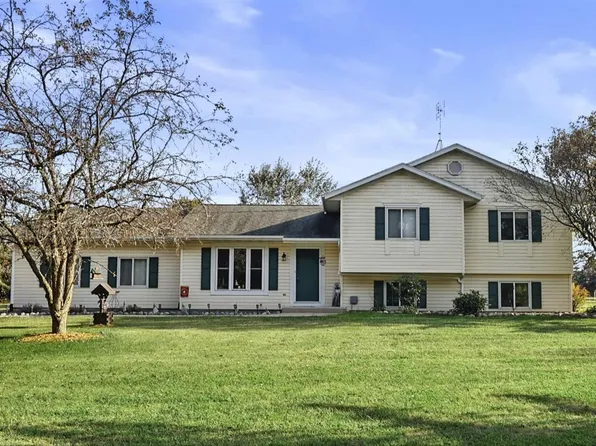 W5025 Pleasant Lake ROAD, Elkhorn, WI 53121