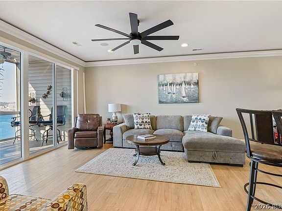 5th image of 1225 Lands End Pkwy Unit G-733