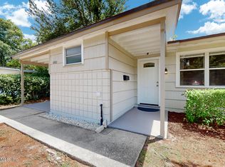 6860 Biddy Ln, Jacksonville, FL 32210