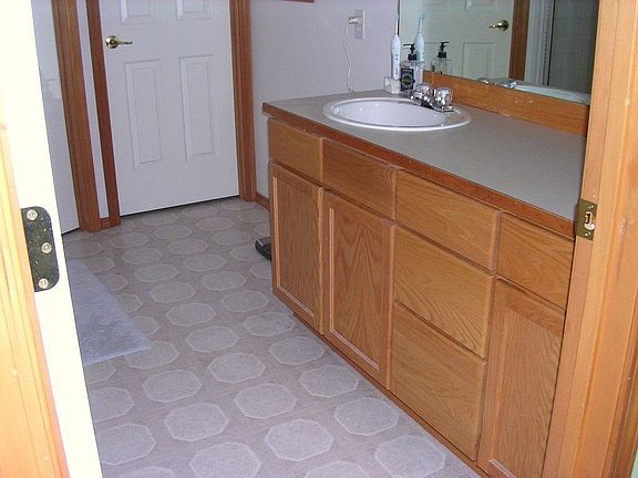 3rd image of 13212 NE 201st Ct