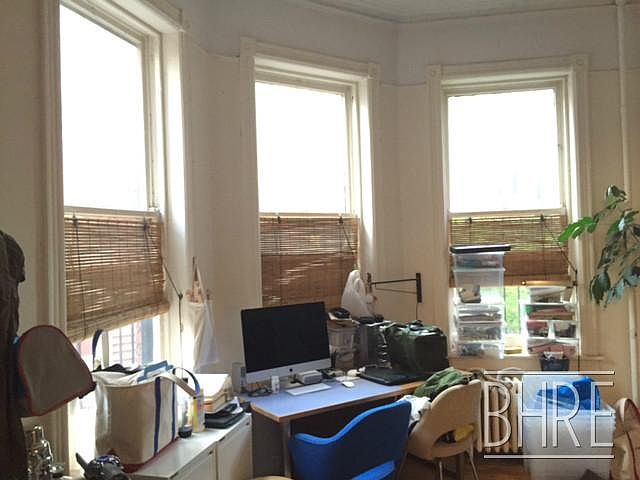 1st image of 49 Garden Pl APT 1N