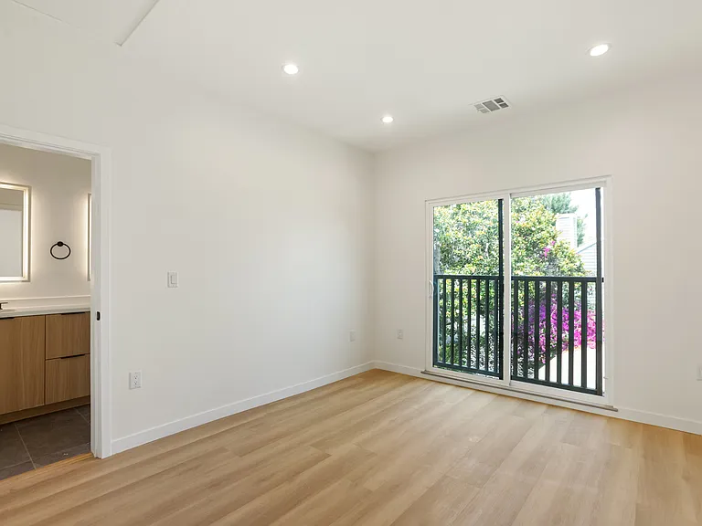 1840 Stoner Ave #1/2 — Photo 13