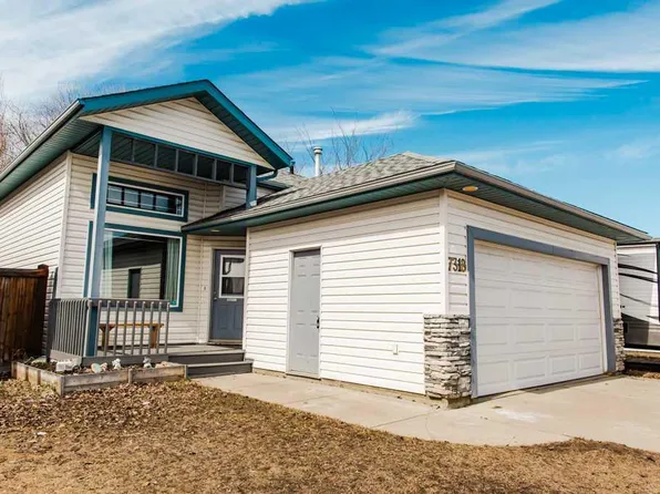 7318 E 103a St, Grande Prairie, AB T8W 2M6