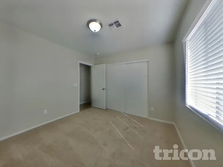 12601 W Pershing St — Photo 14