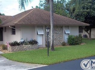 271 Briar Ct, Lehigh Acres, FL 33936