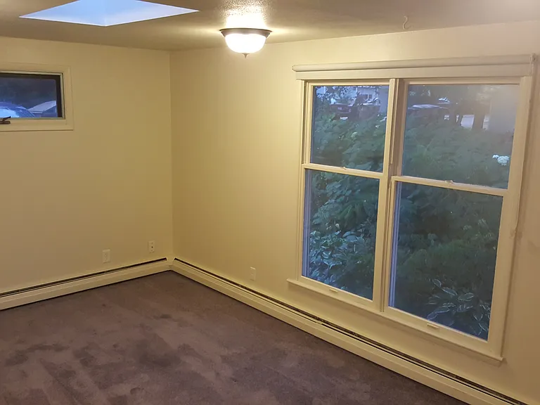 2018 Madison St #3 — Photo 4
