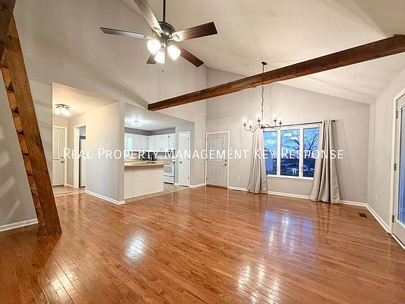 4th image of 660 Gibbs Ln