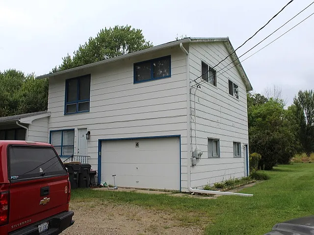2 bed, 800 sqft, $950 — Photo 3