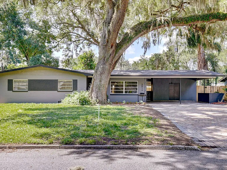 2914 Lando Ln — Photo 1