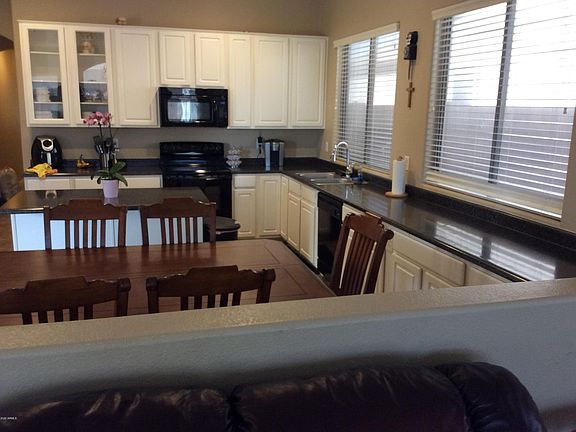 4th image of 10319 E Posada Ave