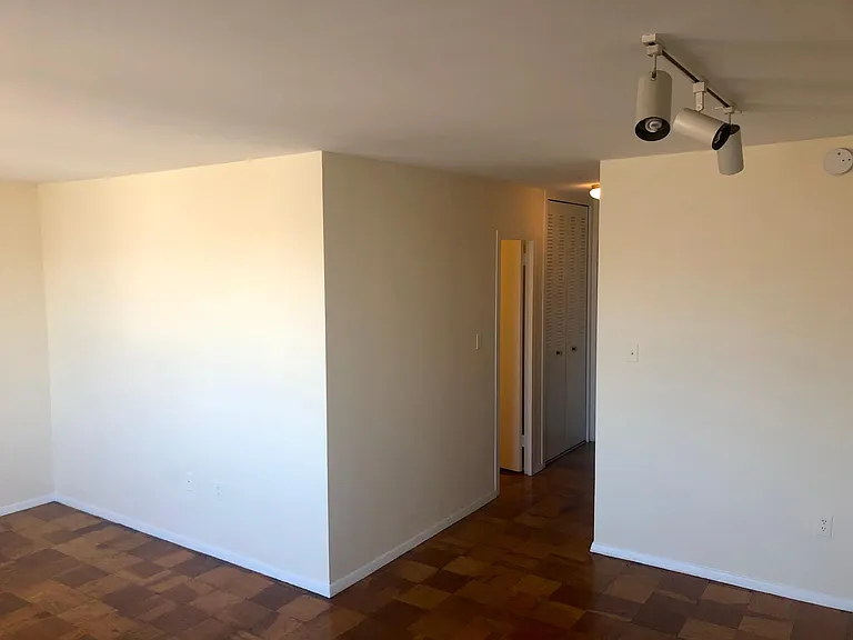 2030 F St NW #707 — Photo 12