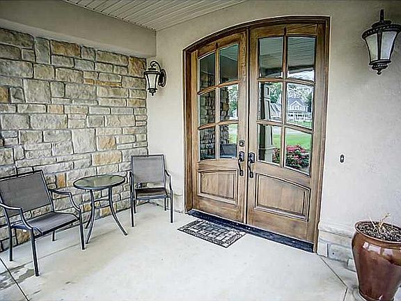 2nd image of 1317 Windy Hill Ct