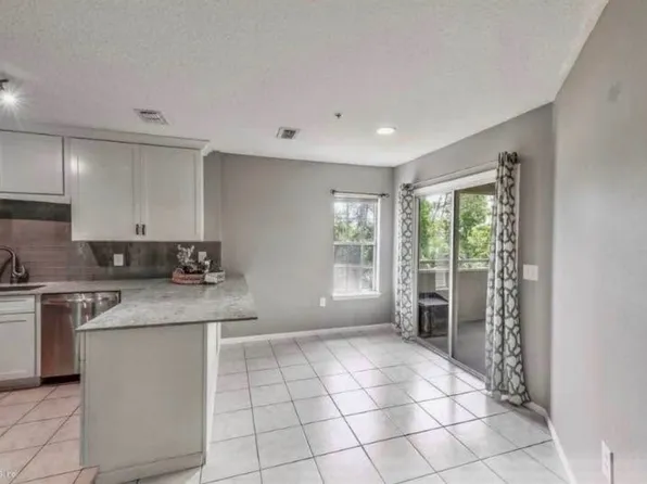 1655 The Greens Way, Jacksonville Beach, FL