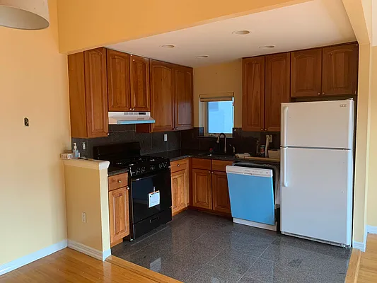 Rented by Brown Harris Stevens | media 21