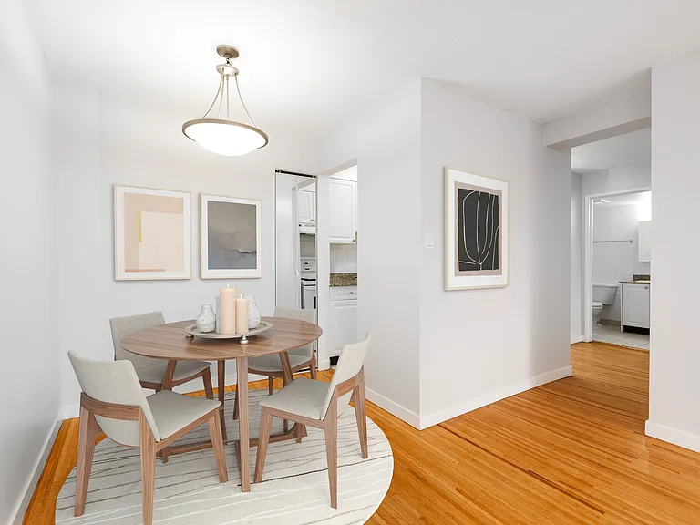 1355 Pendrell St #505 — Photo 3