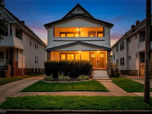 2124 Wascana Ave, Lakewood, OH 44107