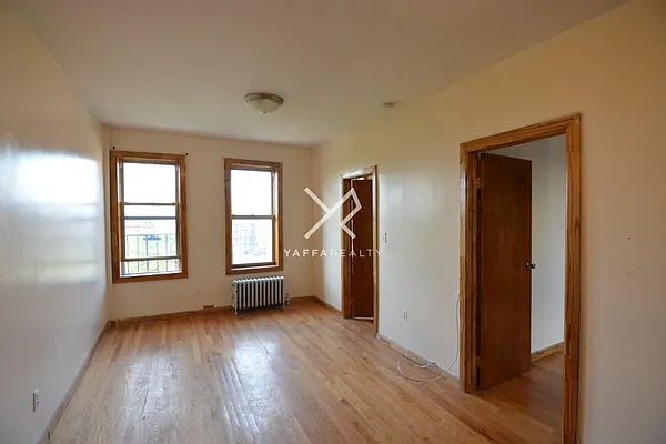 Rented by Yaffa Realty LLC | media 11