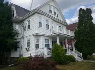 583 Weld St, West Roxbury, MA 02132