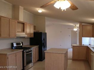 700 Mustang Ln, Bloomfield, NM 87413