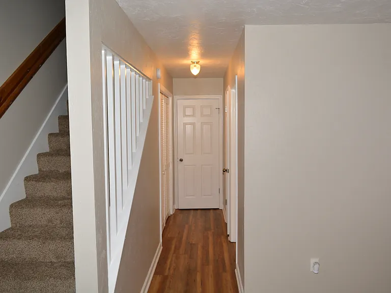 3996 Bothwell Ter — Photo 5