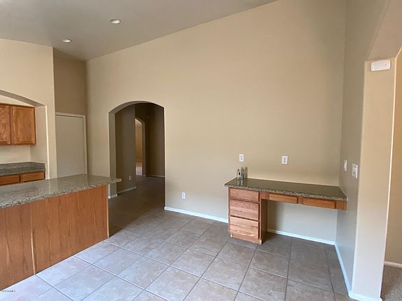 5th image of 1352 E Judi Dr
