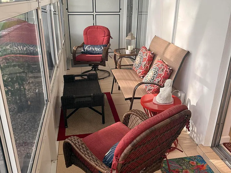 146 Somerset H #146-H — Photo 31