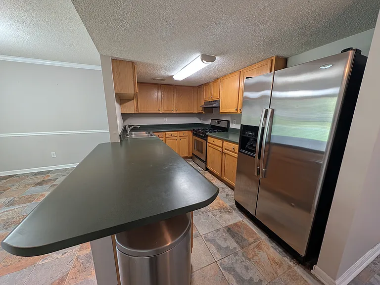 5008 Cheshire Ct — Photo 10