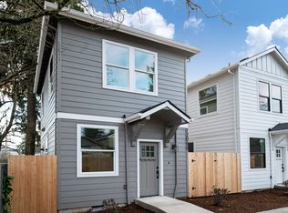 12090 SE Market St, Portland, OR