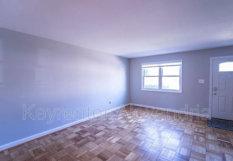 133 Mount Vernon Ave — Photo 8