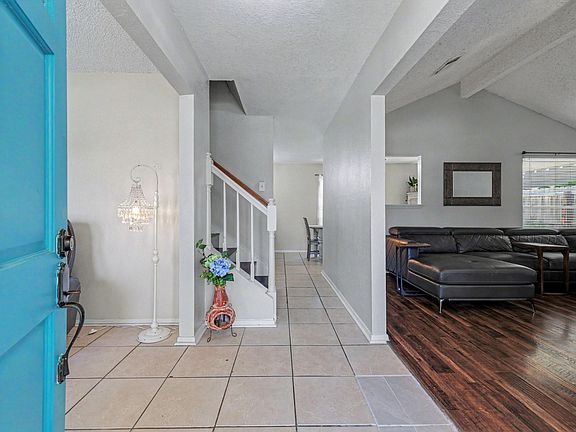 5th image of 4306 Stallion Brook Ln