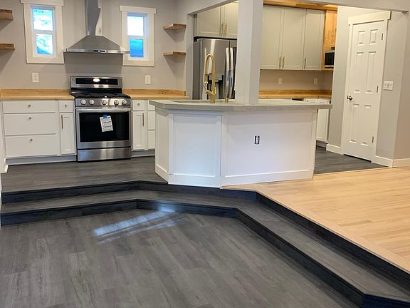 Dining room / Kitchen