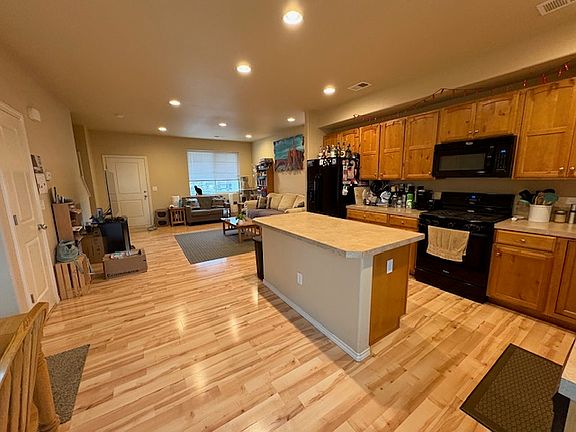 Kitchen and living room