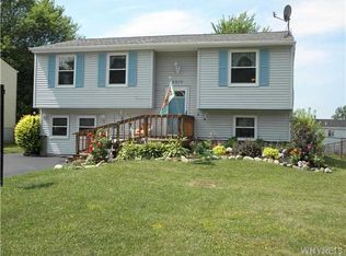 6870 Minuteman Trl, Derby, NY