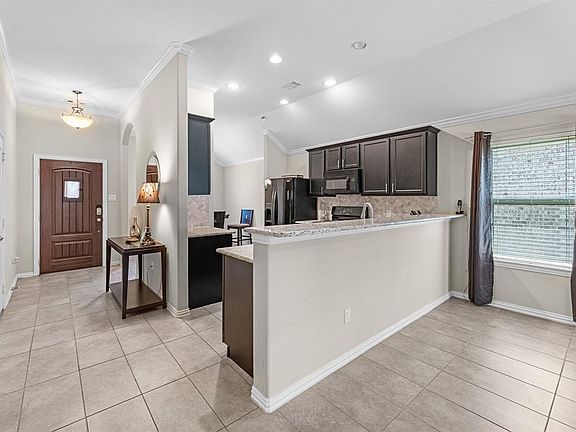 5th image of 2602 Yellow Pear Way