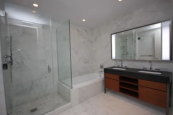 Rented by A & I Broadway | media 8