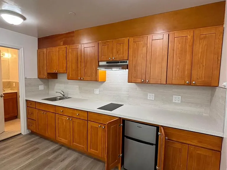 4640 Balboa St #7 — Photo 2