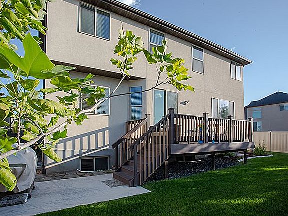 3rd image of 4124 W Shady Plum Way