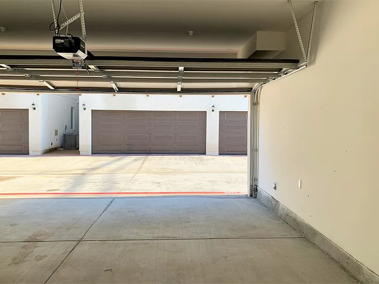 Disclaimer: The interior pictures displayed here are from another similar unit in the community for illustration only; and shall not be relied upon as an accurate representation of the actual unit itself. Please visit the unit to confirm all details.