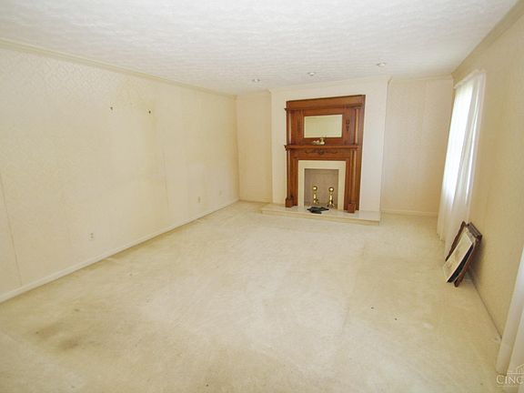 5th image of 2039 Southacres Dr