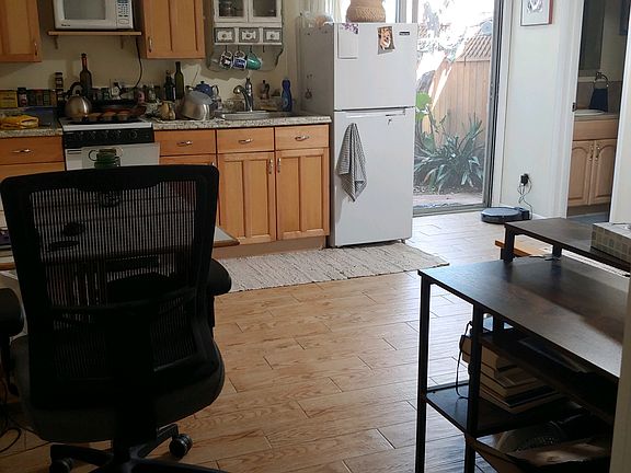 Room not furnished