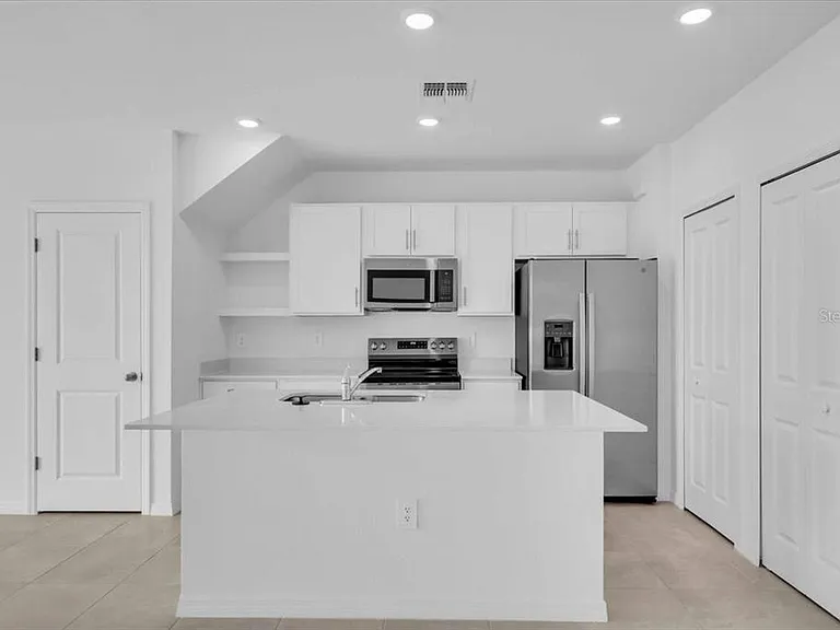 14322 Lilac Sky Ter — Photo 7