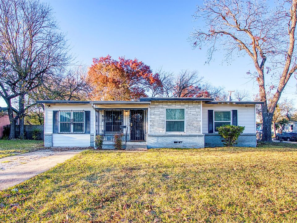 1st image of 3025 Dahlia Dr