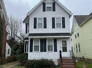 51 Walnut St, Salem, NJ 08079