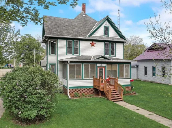 407 West 2nd Avenue, Brodhead, WI 53520