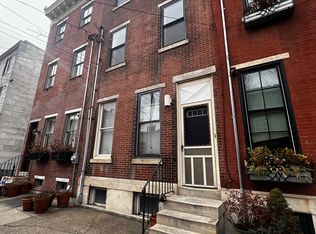 1304 S 10th St #2, Philadelphia, PA 19147