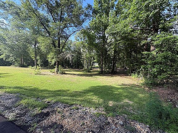 5th image of 44 Plantation Rd
