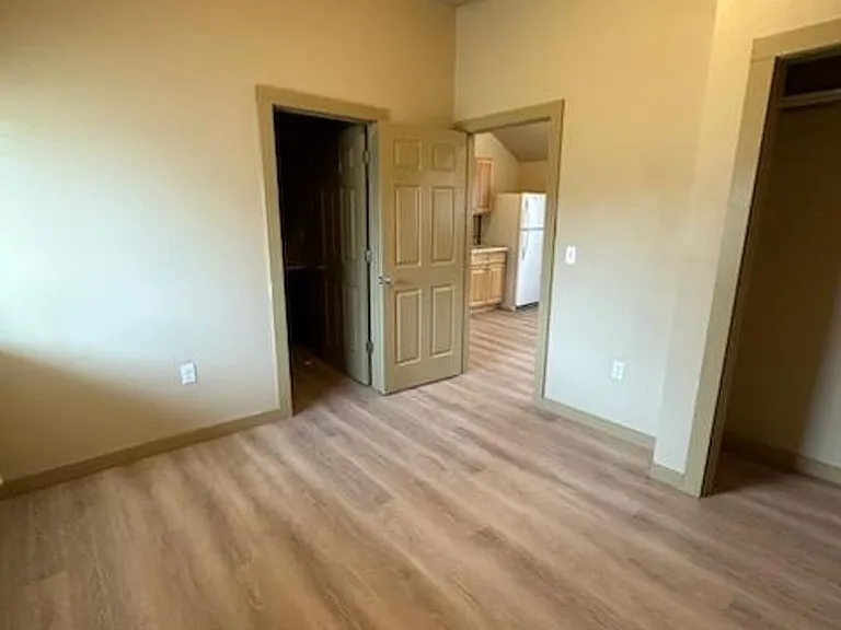 106 N K St — Photo 10
