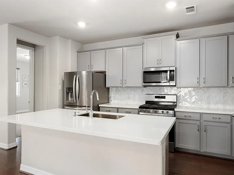 2116 Sweet Bay Dr — Photo 11