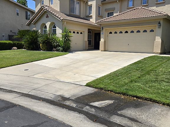 4th image of 1968 San Esteban Cir