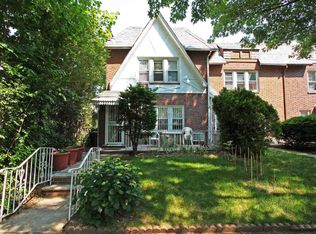 9610 68th Ave, Forest Hills, NY 11375